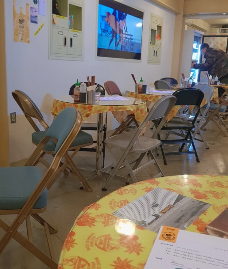  LA pho- LA 컨셉의 가로수길 쌀국수집
