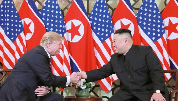 김정은 나이, 트럼프 나이? 트럼프 김정은 나이차이? 김위원장의 패기머리 헤어스타일 분석