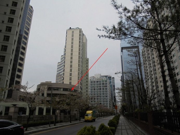  서초동 아파트 삼성서초가든스위트 펜트하우스 매매보다 경매
