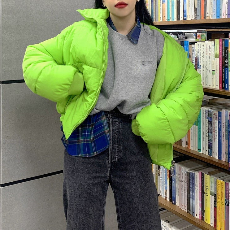  Feb 01-28. 자켓 입는 날씨.
