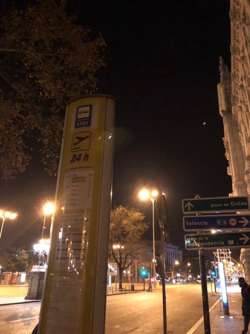 여자혼자스페인여행] 마드리드에서 세비야로 이동 ! 마드리드 공항 나이트버스/세비야 공항버스/ 세비야 첫인상 : 네이버 블로그