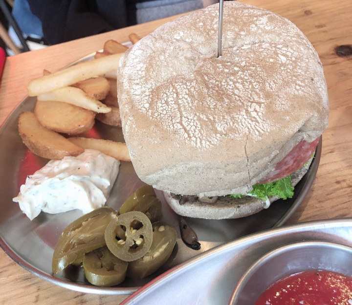  [솔직 후기] 문래동 양키스피자, 햄버거, 맥주.. 맛은? 서비스는?
