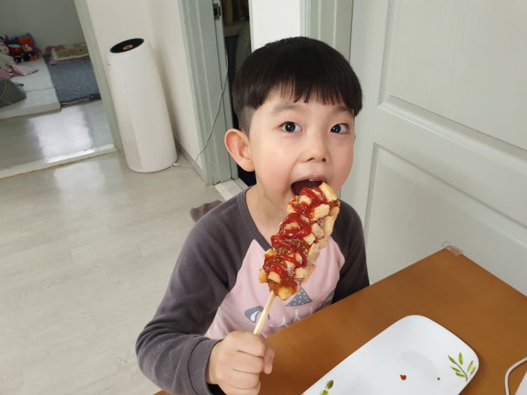  맛있는 핫도그세트 저렴한 비용으로 득템 성공!