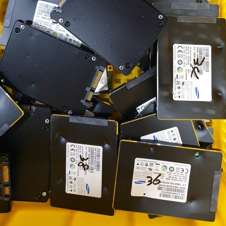  솔찍히 좀..아까운 SSD