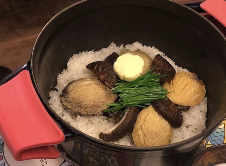  수요미식회도 이영자도 인정한 '오통영 청담점' 미쉐린가이드에도 실린 굴전이 맛있는 한식 집