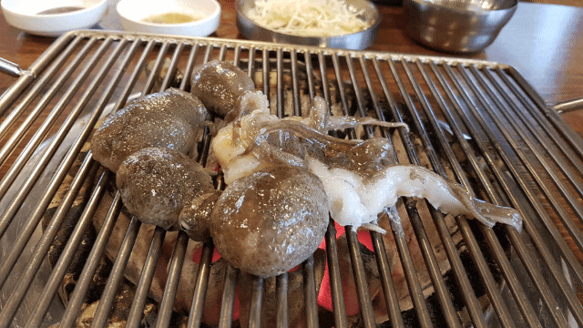  방화동 쭈꾸미마을/생 통쭈꾸미 숯불구이가 맛나~~