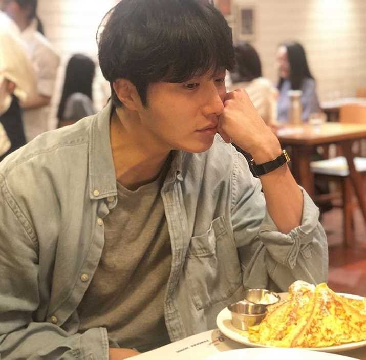 정일우 나이 키 군대 사진 인스타그램 한눈에 보기