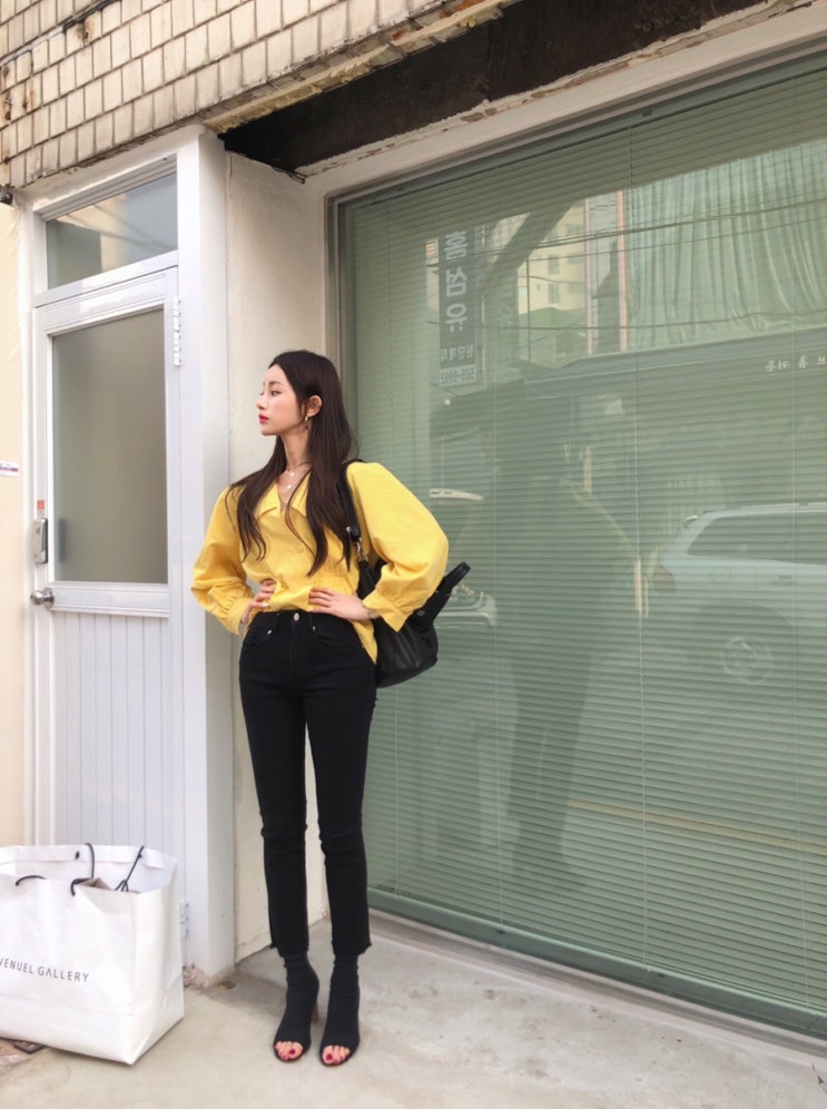  BLESSYOU ’ 바지맛집 인생바지 33뮤즈먼트 블랙스트레이트진 