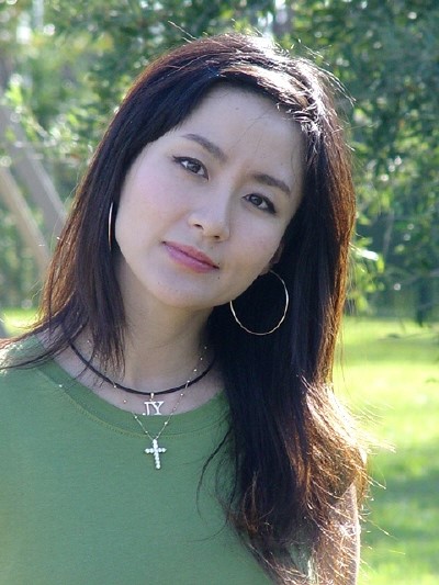  아니. 가수 이지연(청초하고 깨끗. 순수. 아무런 욕심 탐욕 없이 노래하는)더러 <<쎅씨>>하다고 지껄이는,