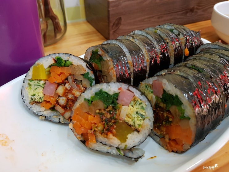  의정부역 맛집에서 먹는 매운 오징어 김밥