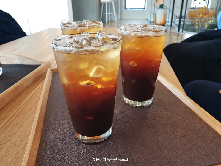 청주 외곽 카페 리베리카 , 분위기 좋음. 청주 외곽 카페 리베리카 , 분위기 좋음.