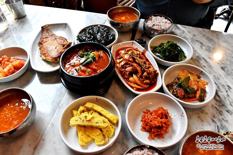 한남오거리 맛집 수요미식회 백반집 독서당로 가정식백반 라도집