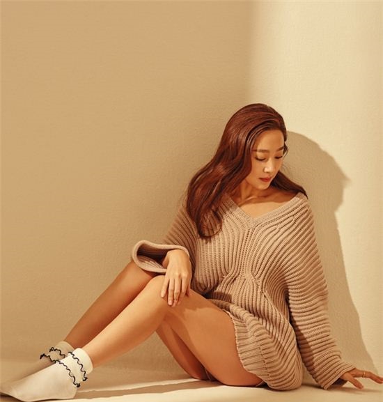  이세라 예쁨돋는 기상캐스터 몸매 움짤 인스타그램
