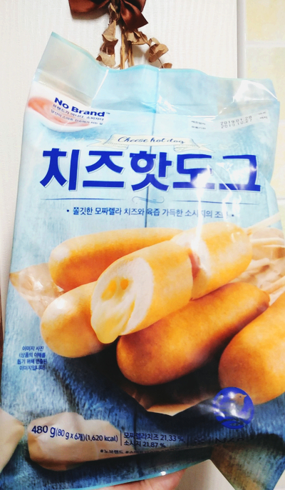 노브랜드 치즈핫도그 : 에어프라이어로 맛있게 냠냠 노브랜드 치즈핫도그 : 에어프라이어로 맛있게 냠냠