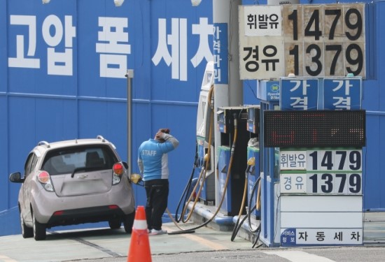 유가 반등, 유류세 인하 종료…올해 국내 기름값 폭등설 솔솔