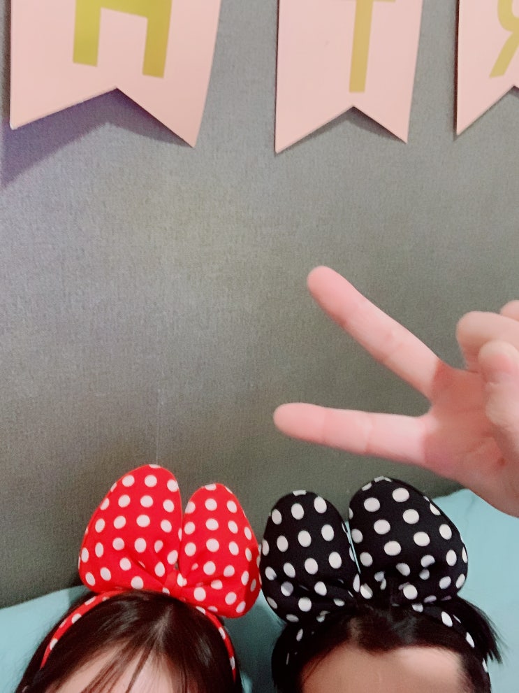  <홍대 룸카페 머쉬룸카페>7500원 무제한의 행복 라면+핫도그+아이스크림까지 가심비 짱!!