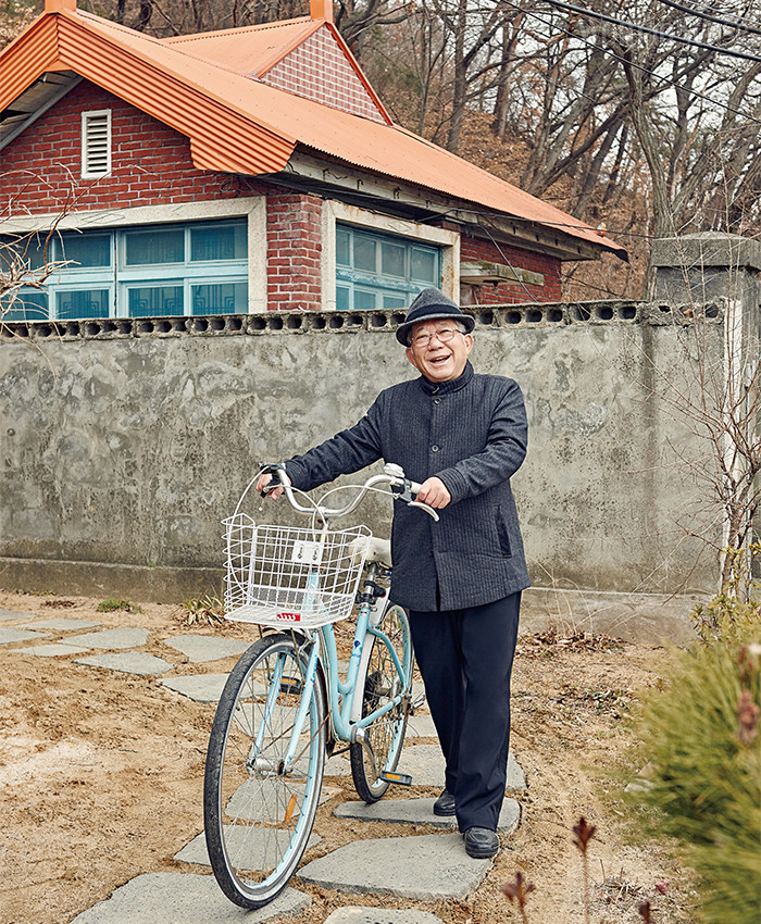  [우먼센스 컬처] 풀꽃 시인 나태주, 좋다고 하니까 나도 좋다