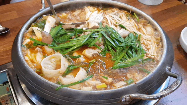  경복궁근처맛집ㅡ서촌마을 우림소곱창전골에서 맛있는 소곱창전골 냠냠