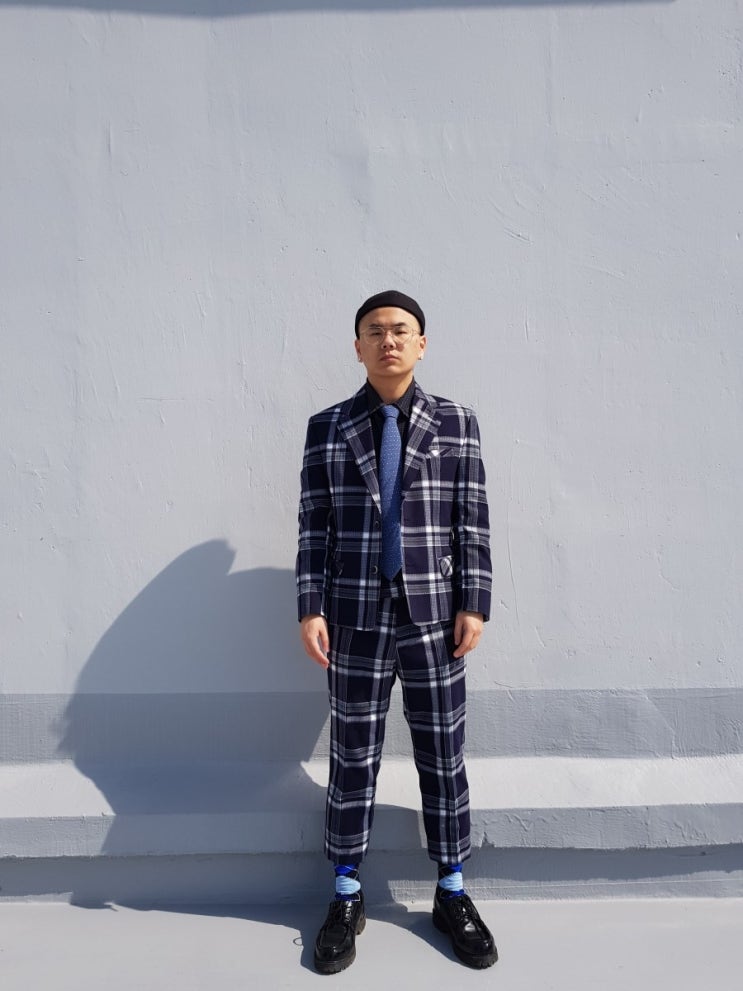  데일리룩 #117 겨울남자 데일리룩 체크무늬 수트 네이비 체크 수트 댄디룩