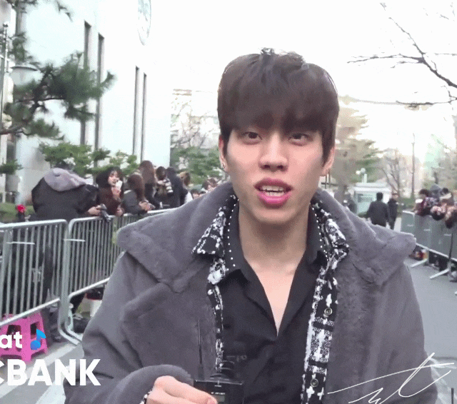  [인피니트/동우]190308 뮤직뱅크 출근길 인터뷰