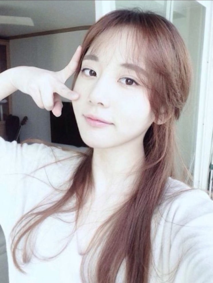  방송인 한서희님 사주.