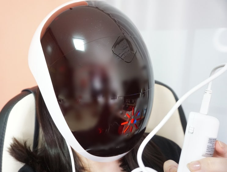  엘리닉 인텐시브 LED 마스크로 봄철 피부 관리 시작
