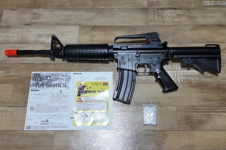 [언빡씽] 토이스타 M4A1 카빈 [에어소프트건(BB탄 모형 장난감총),14세 이상용]