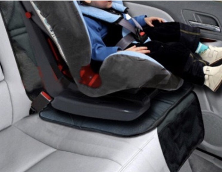 주니어카시트 isofix + 카시트보호매트 + 킥매트 설치 후기 주니어카시트 isofix + 카시트보호매트 + 킥매트 설치 후기