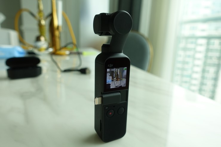 장안의 화제 온라인 완전 품절 사태 dji 오즈모포켓 강변테크노마트 오프라인 매장 구매기  #오즈모포켓 #dji #4k 짐벌 카메라 #초소형 짐벌 일체형 액션캠