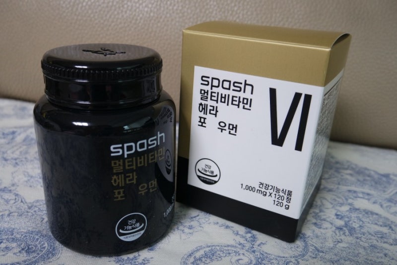 여성 종합비타민 60대 엄마도 잘 챙겨드세요.