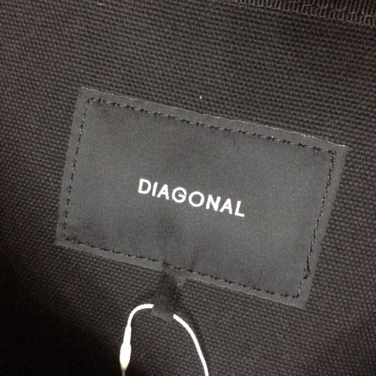  다이애그널 Wide Strap Bag 블랙 구매 후기