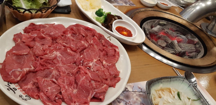  광양에 왔으면 광양불고기는 먹어줘야 맞는겁니다.