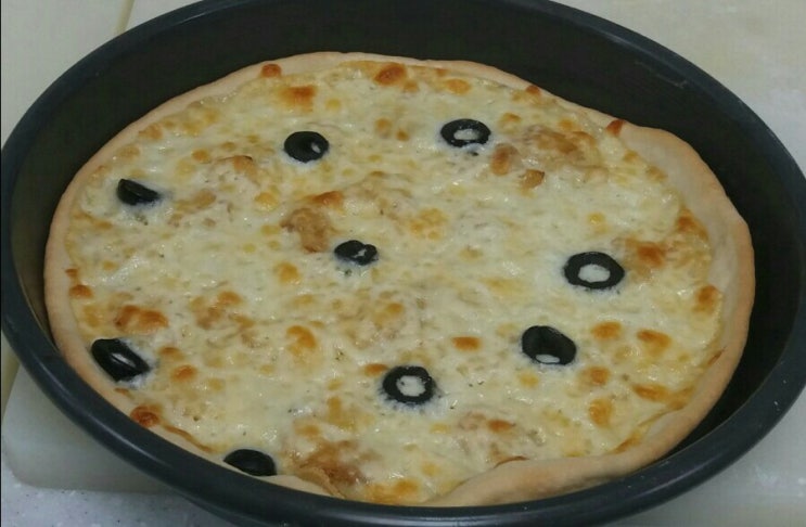  고르곤졸라치즈 피자