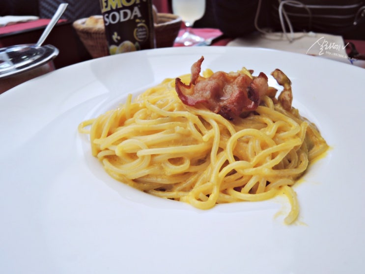  밀라노 대성당 근처 파스타 맛집 | 피자전문점 Pizzeria Di Gennaro