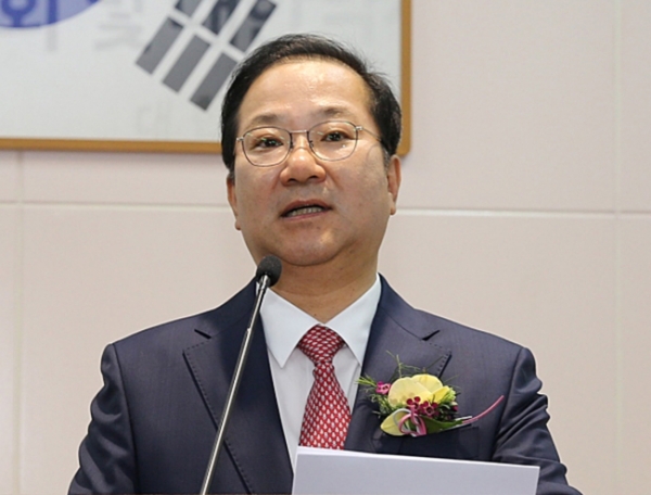  취임사 4장에 묻어난 '김대업 약사회장의 스타일'-히트뉴스