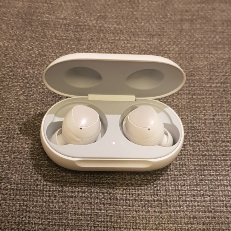  무선 블루투스 이어폰 :: 삼성 갤럭시 이어버드 Buds S10+ 사전 계약자 프로모션 개봉 후기 + 버즈 케이스 5천원 이벤트