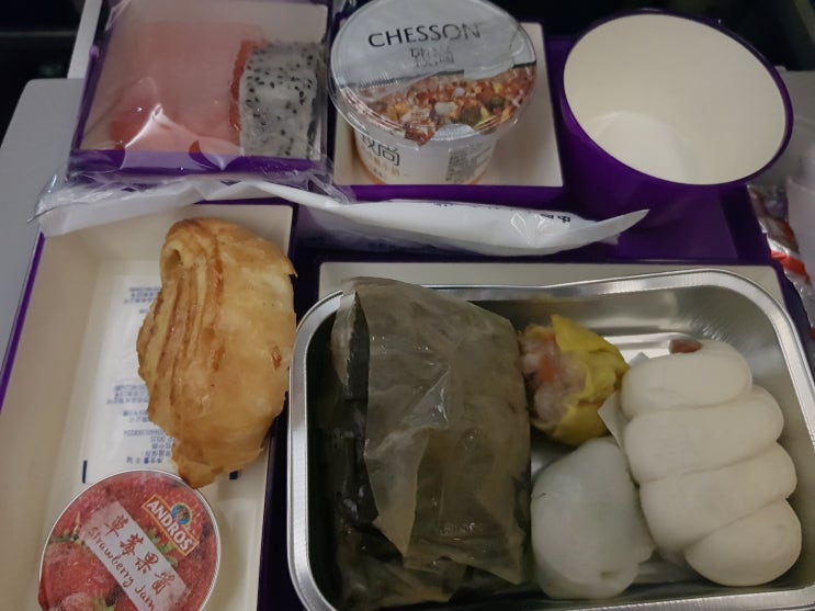 광저우바이윈국제공항->로마 중국남방항공 솔직한 후기! 바이윈공항은 절대 가지마세요️️