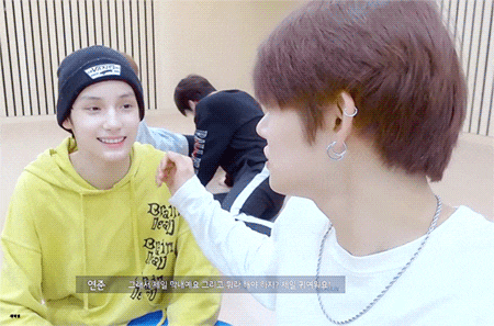 TXT의 막내 휴닝카이. jpgif TXT의 막내 휴닝카이. jpgif