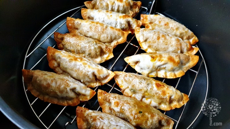  군만두 치킨 맛있게 데우기 자이글 롤링쿡스