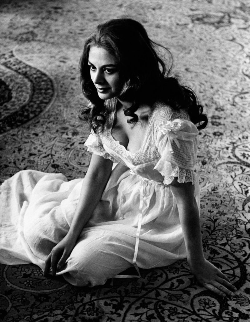 교활하고 성적 판타지로 치장한 이탈리안 섹스심볼, 산드라 밀로(Sandra Milo) : 네이버 블로그, image size:800x1032