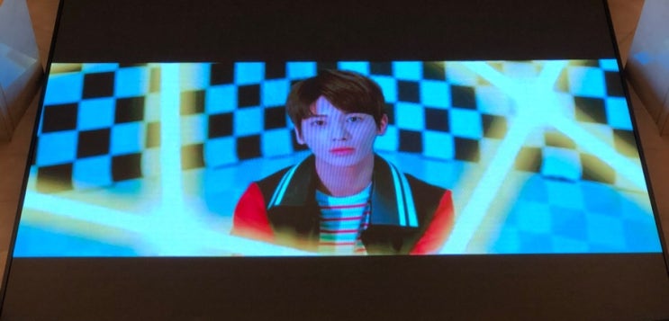  TXT 투모로우바이투게더 K-Pop Idol Boy Group Tomorrow by Together (BTS Little Brothers)