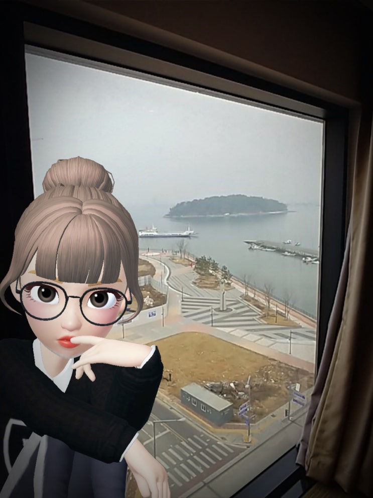  서해바다 가운데 휴식  인천공항 근처 영종도 월미도 호캉스 로얄엠포리움 4성급 호텔 오션뷰 더블프리미어 더블룸 저녁 룸서비스 아침 조식 애견동반 승무원