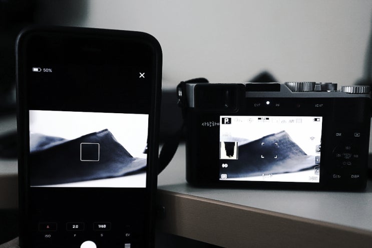 라이카 d-lux 7 카메라와 Leica FOTOS 연결 방법