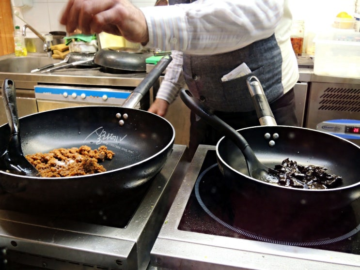  베네치아 식당 후기 | 산마르코광장 근처 테이크아웃 파스타전문점 TUTTINPIEDI, 바닷가 테라스 레스토랑 Caffe Internazionale