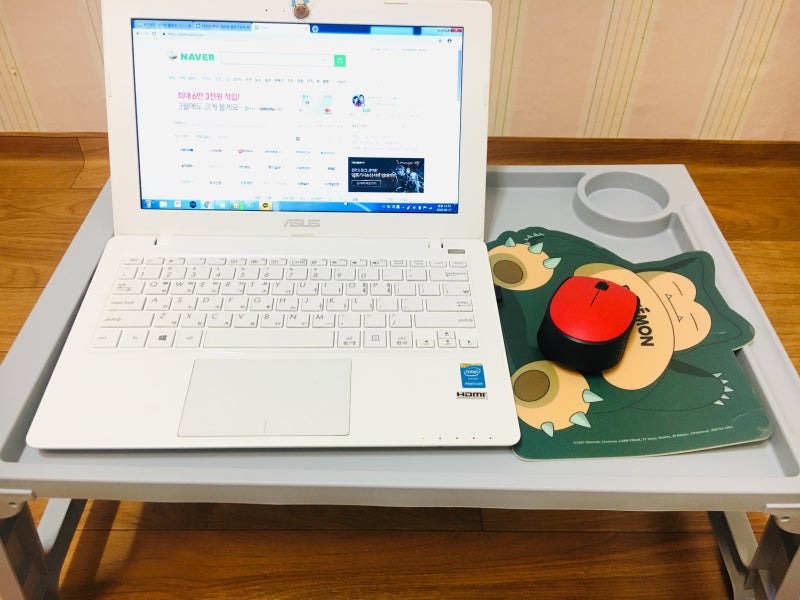 다이소 책상 / 다이소 노트북 책상 침대책상 가성비굿!