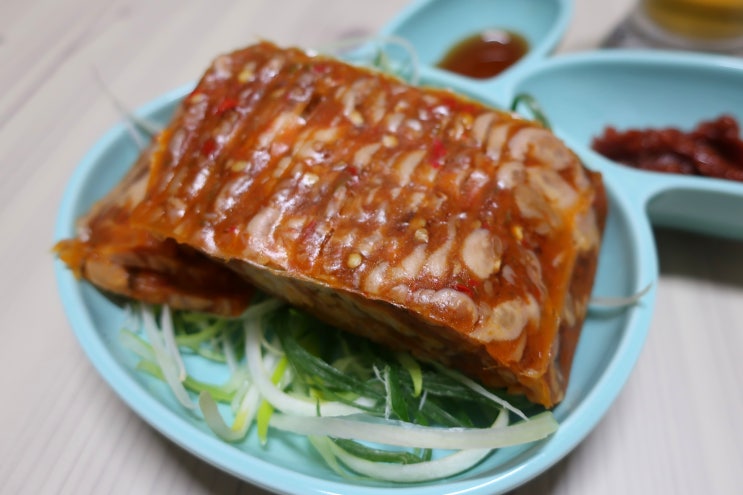  집에서야식으로 즐기는 간편안주 델리딜리 닭발편육과 닭날개 맛보았어요