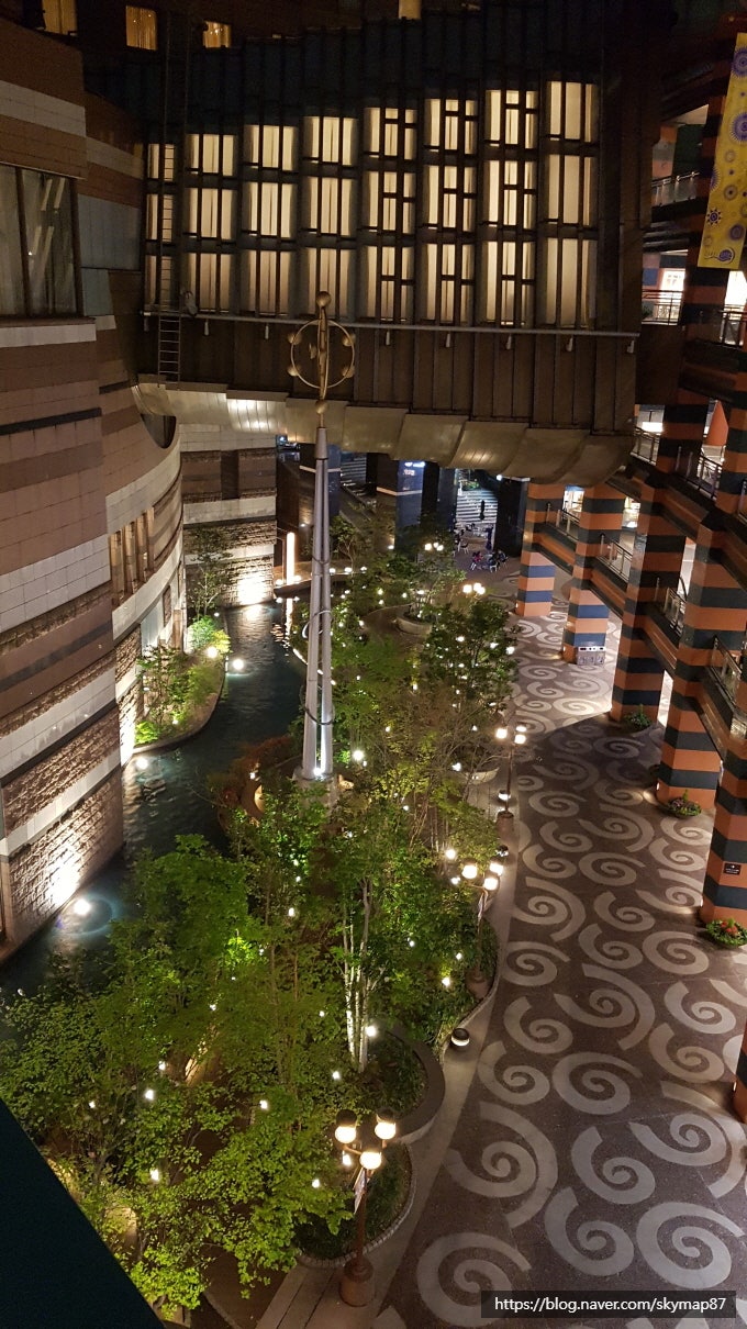 후쿠오카 여행] 캐널시티 하카타, 프랑프랑 둘러보기 (후쿠오카 쇼핑) : 네이버 블로그