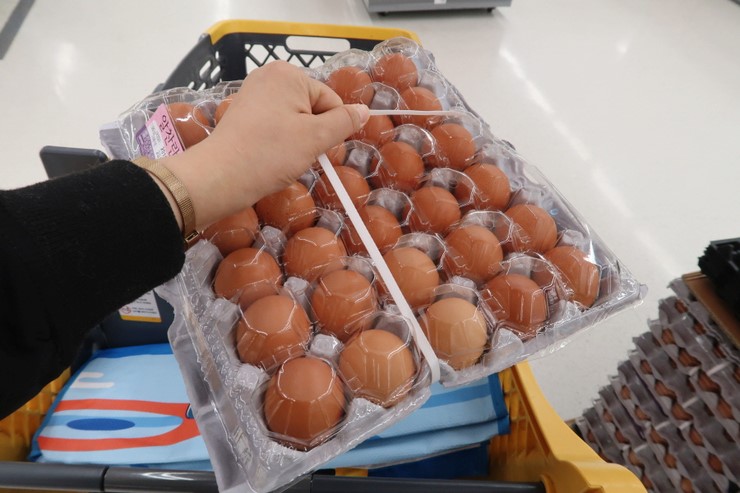  3월 이마트 할인 상품들 모아보기 : 계란 한 판, 곶감, 화제의 갈비맛치킨과 괄도 네넴띤까지 질러보자 :D