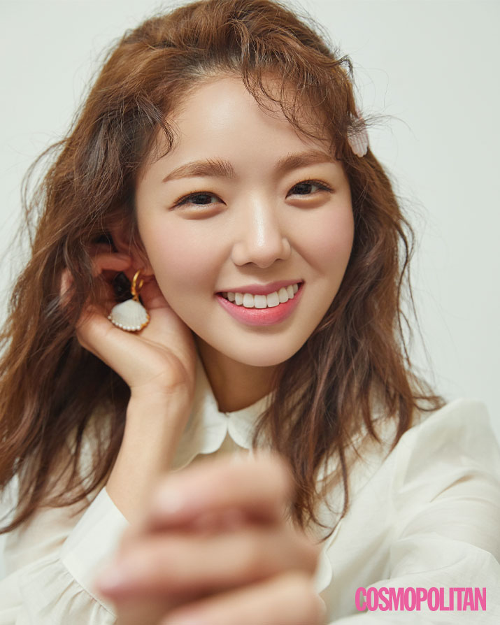  2019 코스모폴리탄 4월호 채수빈 화보