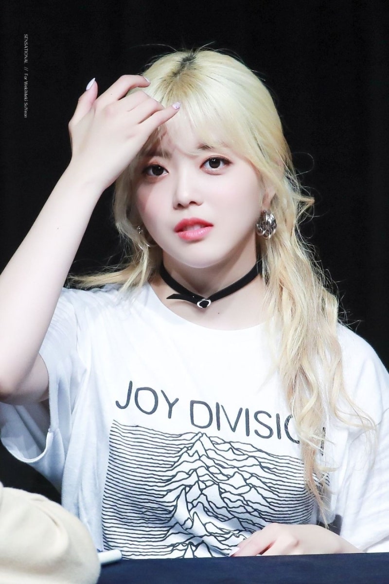 < 걸그룹 "위키미키 - 최유정, 김도연, 지수연, 엘리, 세이, 루아, 리나, 루시 - Wiki Meki" 사진, ....
